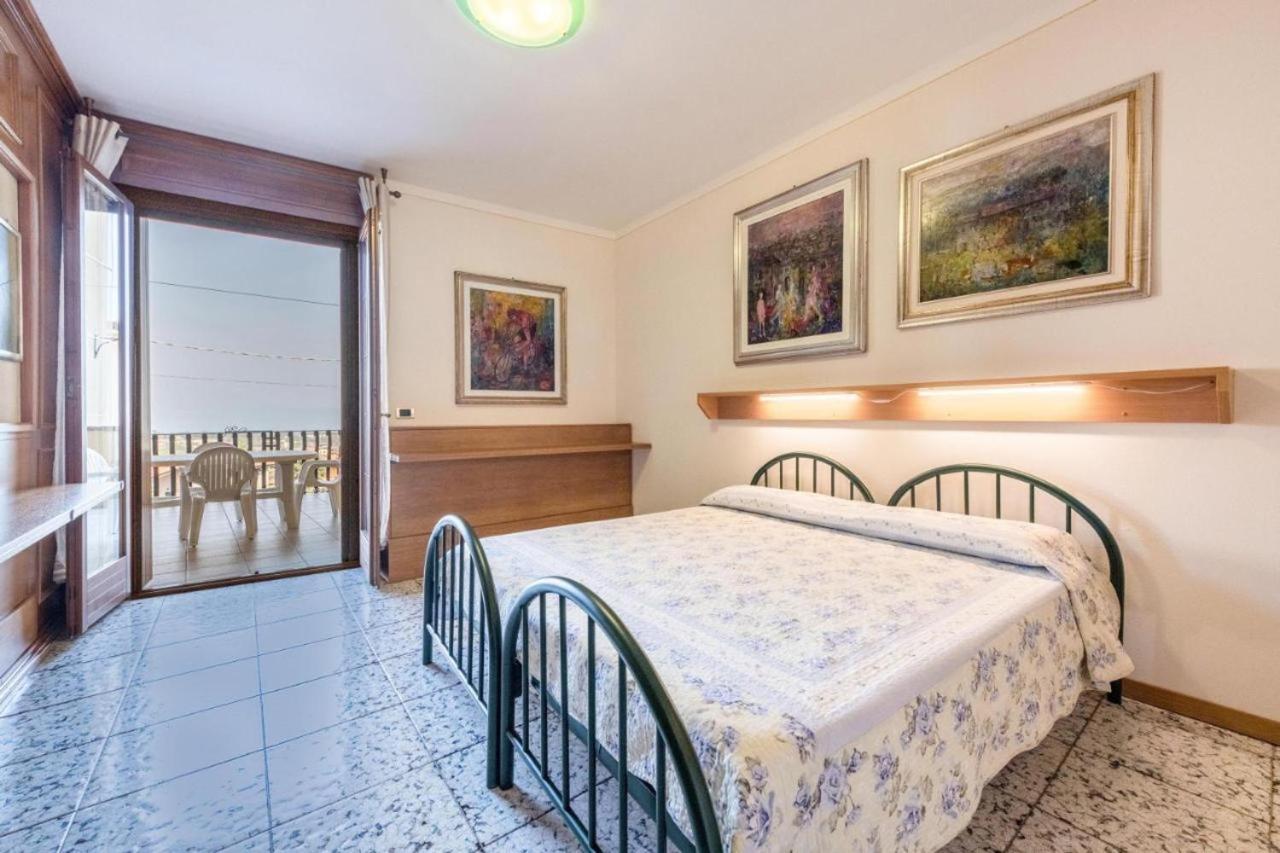 Casa Vacanze Baccolo Polpenazze del Garda Eksteriør billede