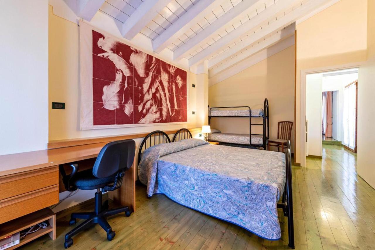 Casa Vacanze Baccolo Polpenazze del Garda Eksteriør billede