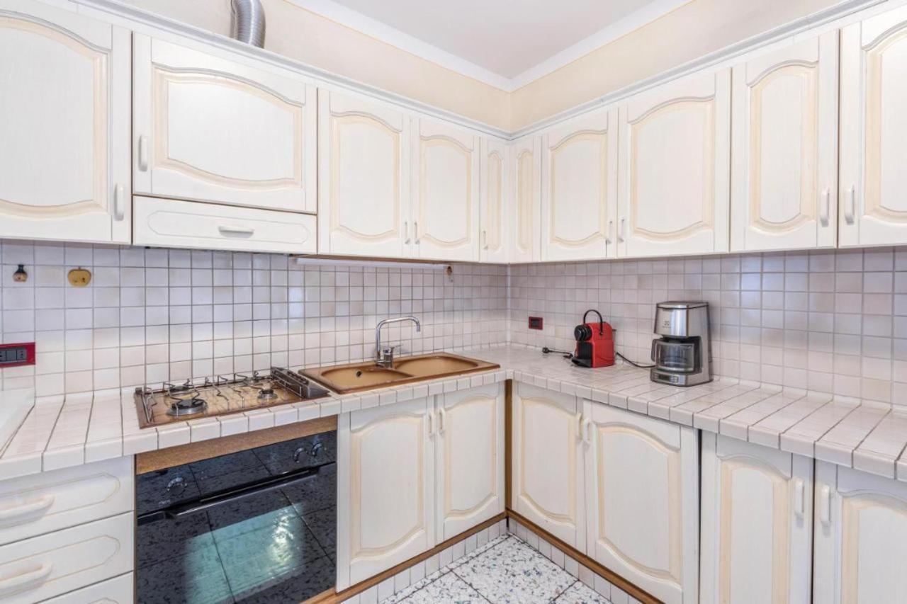 Casa Vacanze Baccolo Polpenazze del Garda Eksteriør billede
