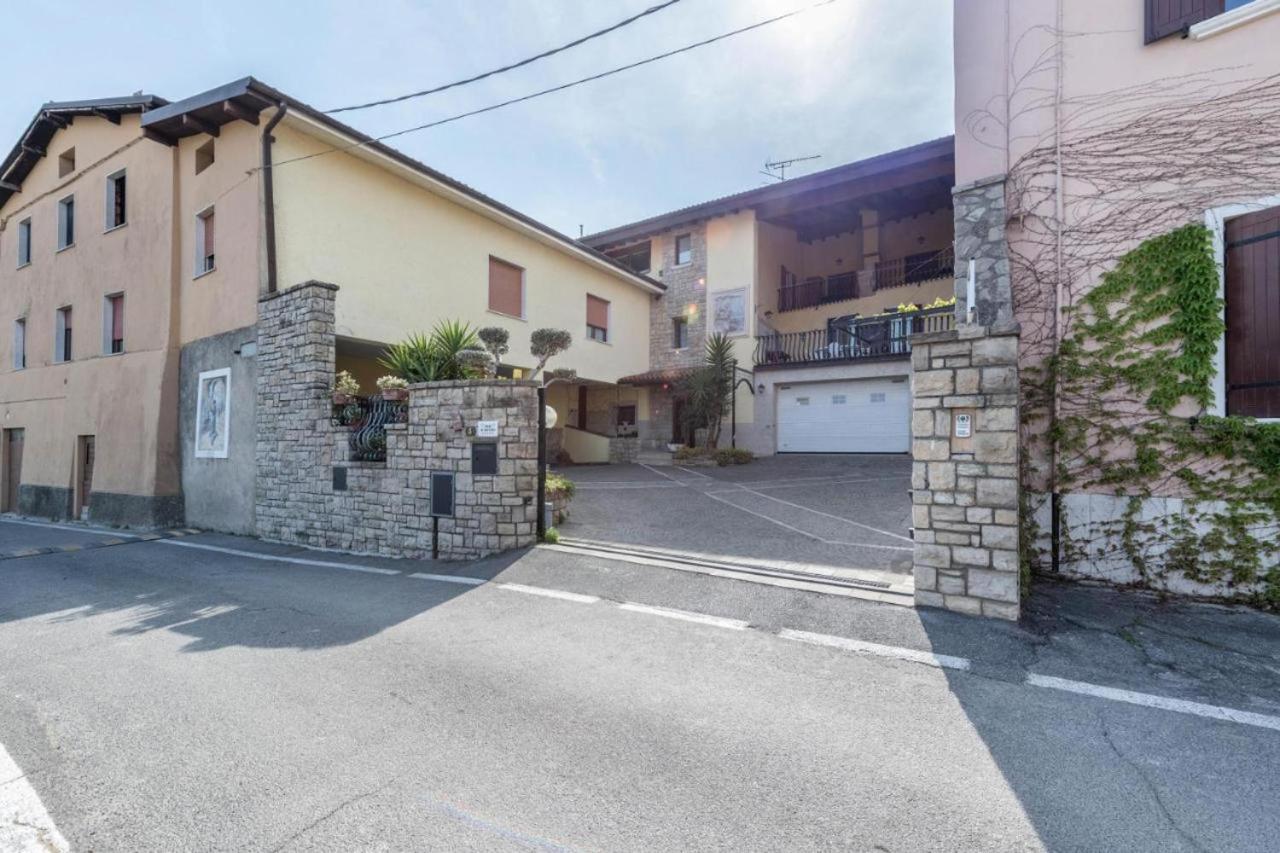 Casa Vacanze Baccolo Polpenazze del Garda Eksteriør billede